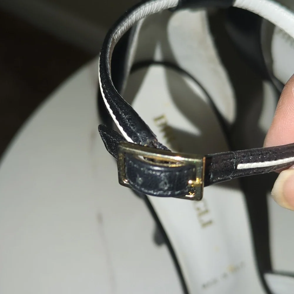 *Rare* Bruno Magli Black Women's Heels - Picture 10 of 12